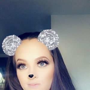 Meet your Posher, Christina